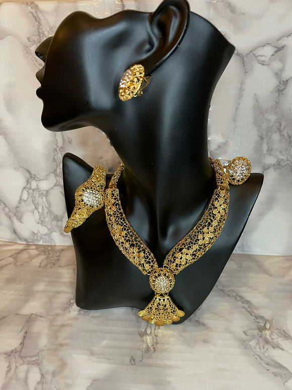 Gold Jewellery set