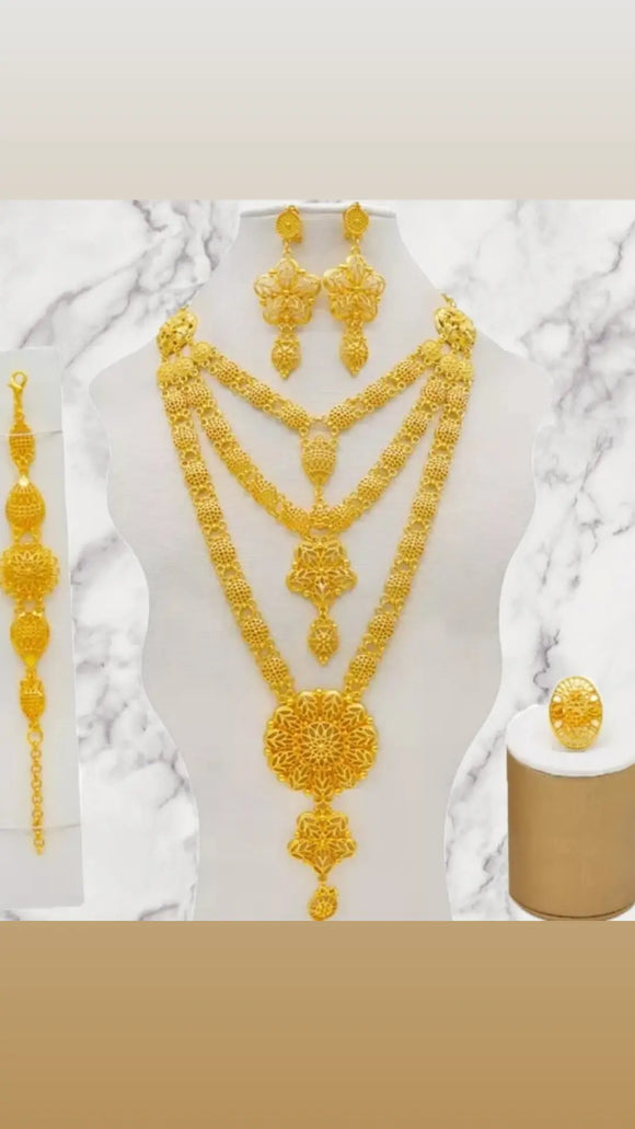 Nuuriya jewellery set